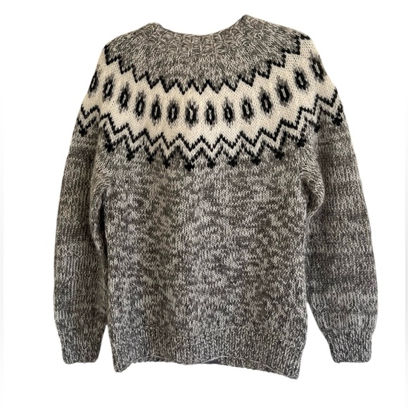 Icewear Hulda Gray Icelandic Wool Sweater With Zipper Cardigan NWT Large - Picture 2 of 10